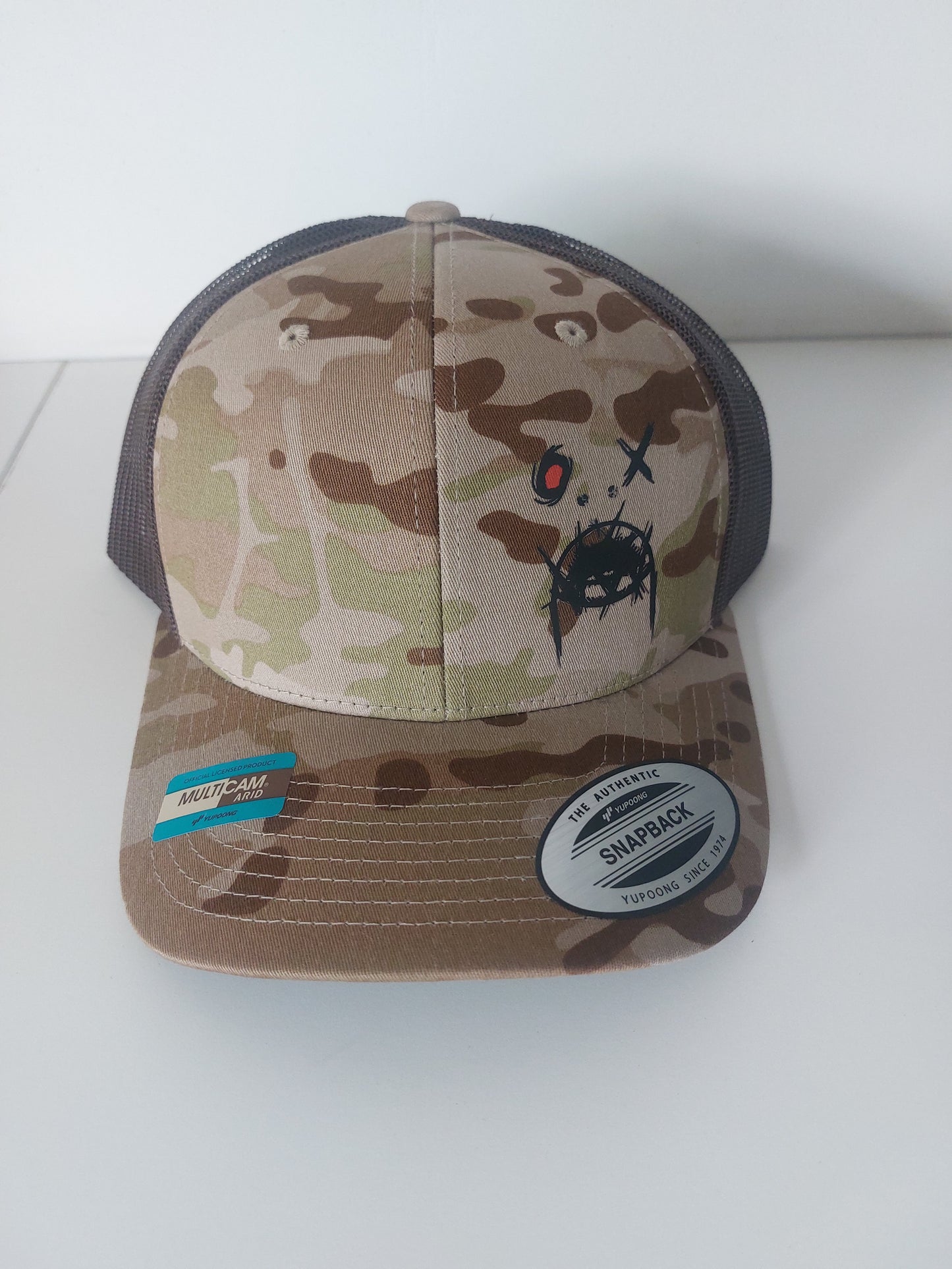 Retro Trucker Multicam logo cap