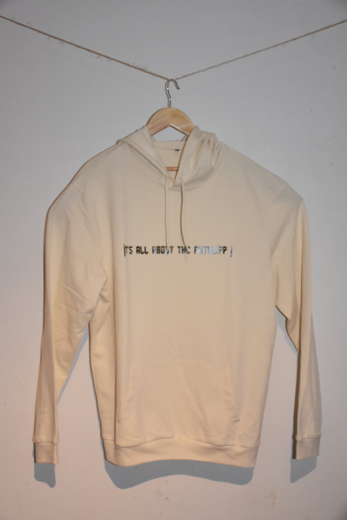 It's all about the Fathlipp Summer Hoodie